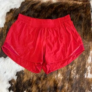Lululemon Hotty Hot Short 4”